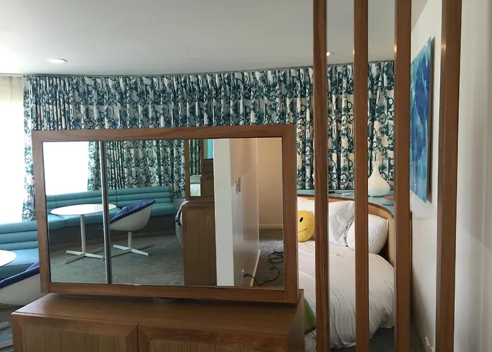The Beverly Laurel Hotel At West Hollywood Los Angeles